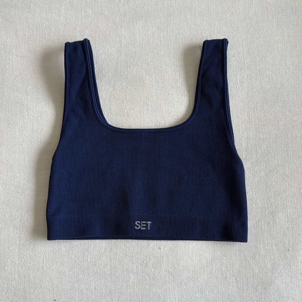 Set active box cut bra